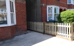 palisade-garden-fence-install